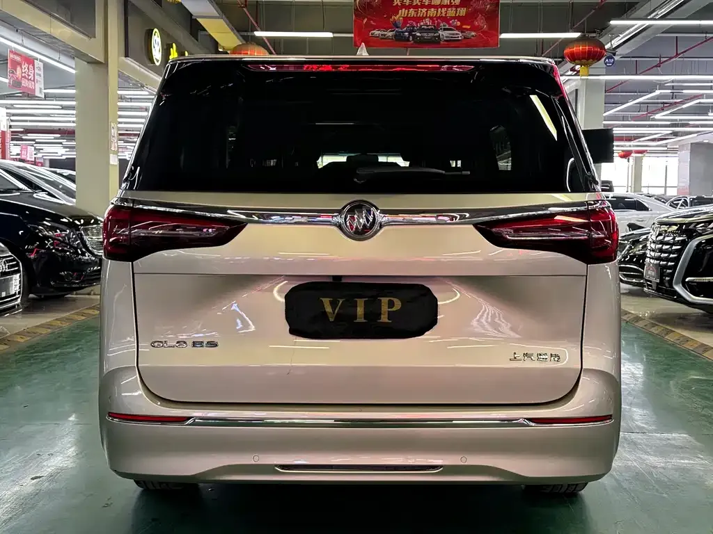Buick GL8 2023 из CN, фото 8