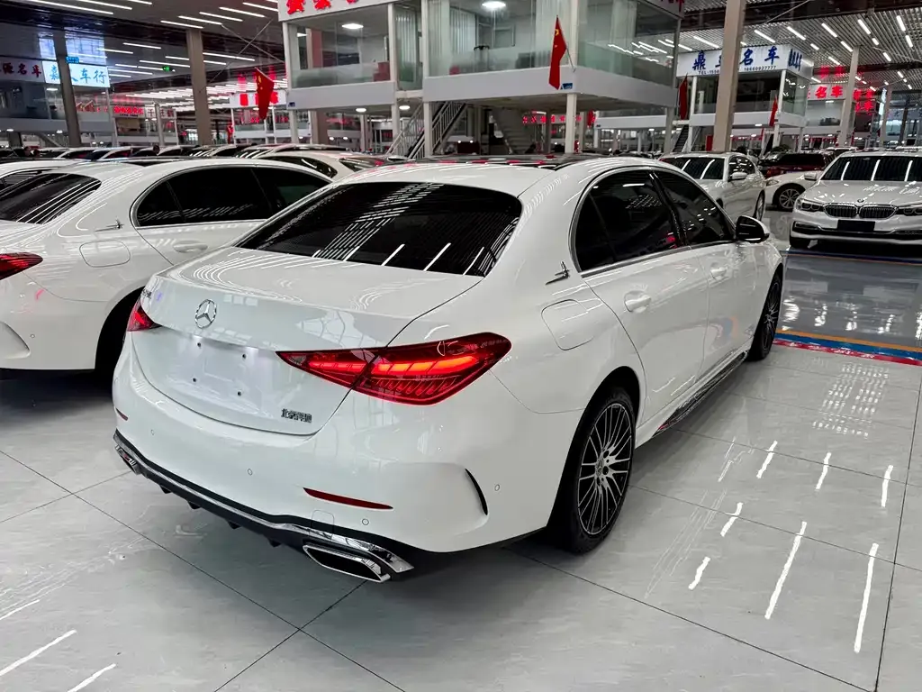Mercedes-Benz C-Class 2023 из CN, фото 3