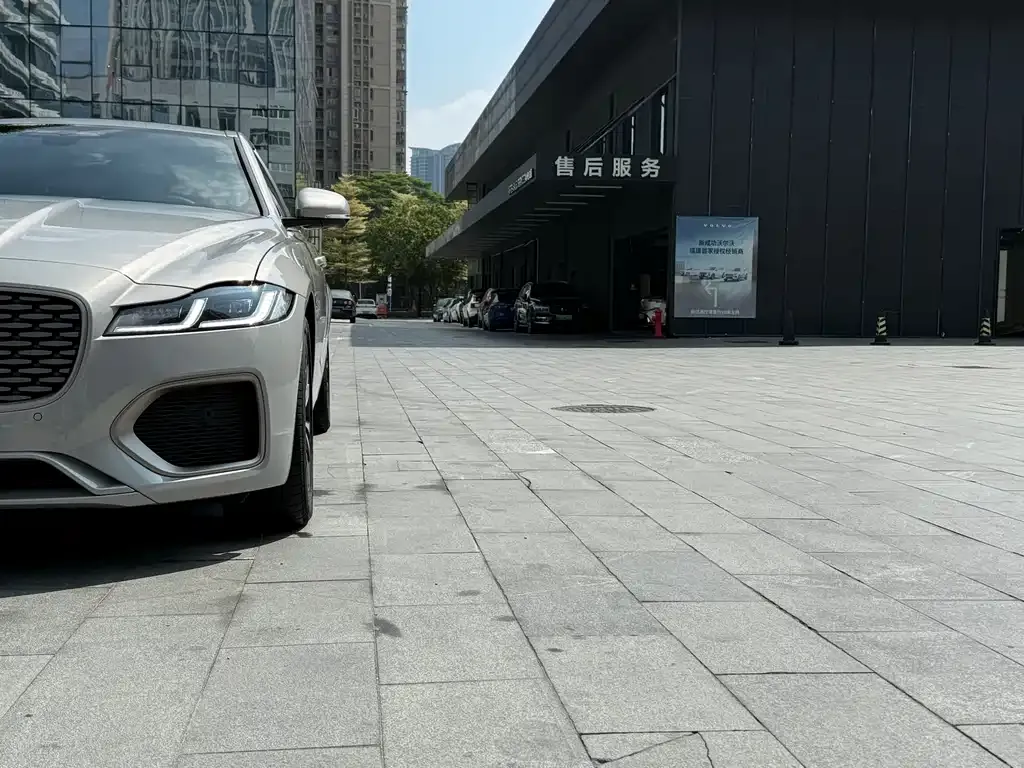 Jaguar XFL 2025 из CN, фото 10