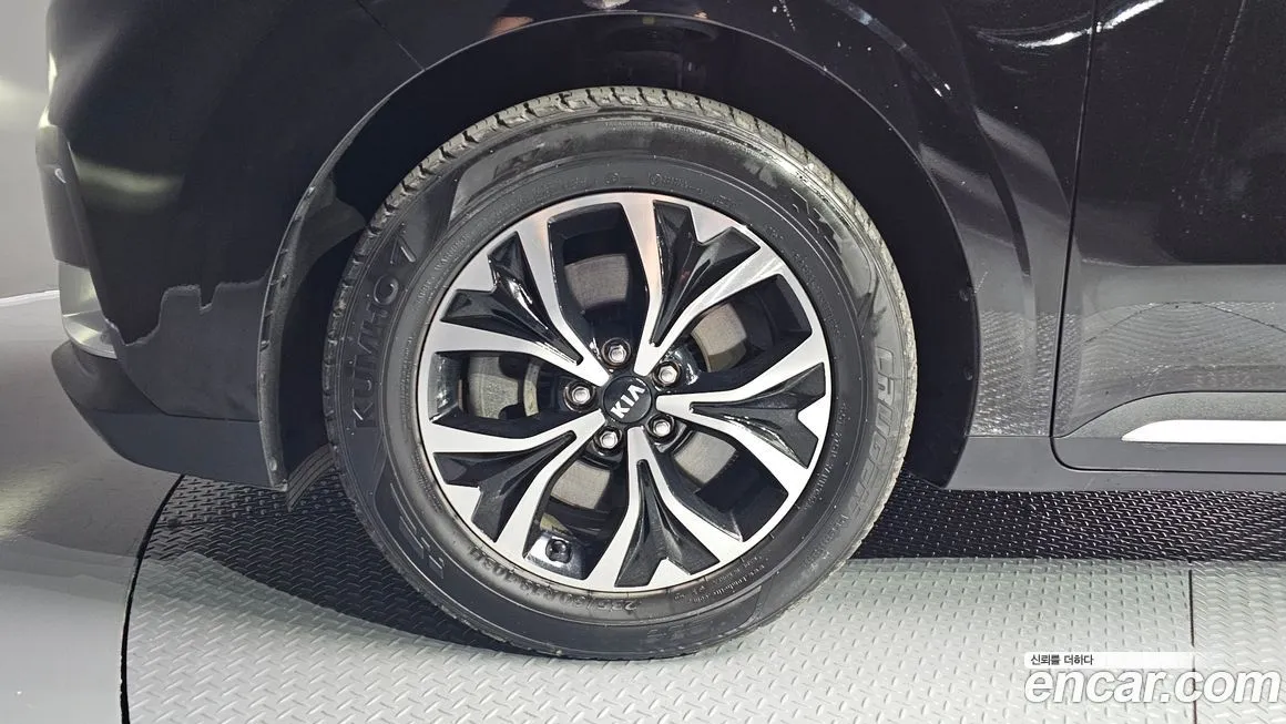Kia Carnival 2021 из KR, фото 5