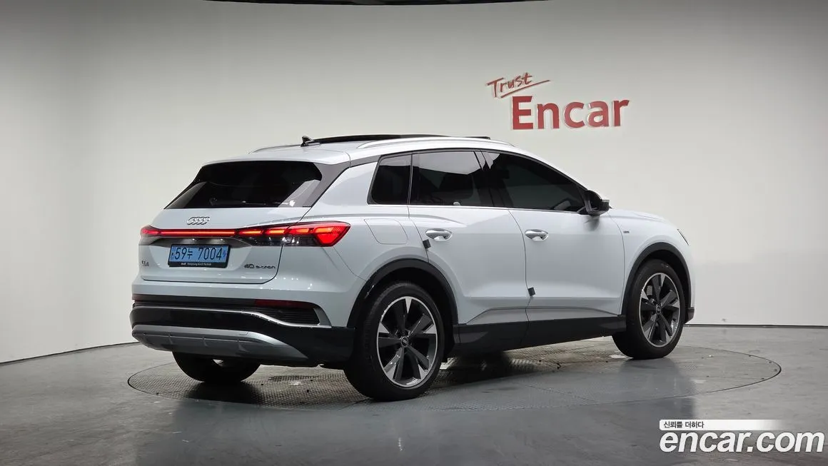 Audi Q4 e-tron 2022 из KR, фото 2
