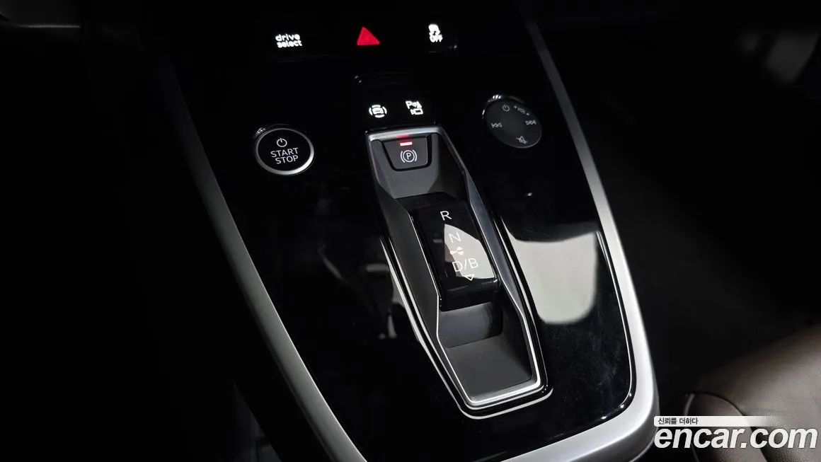 Audi Q4 e-tron 2022 из KR, фото 9