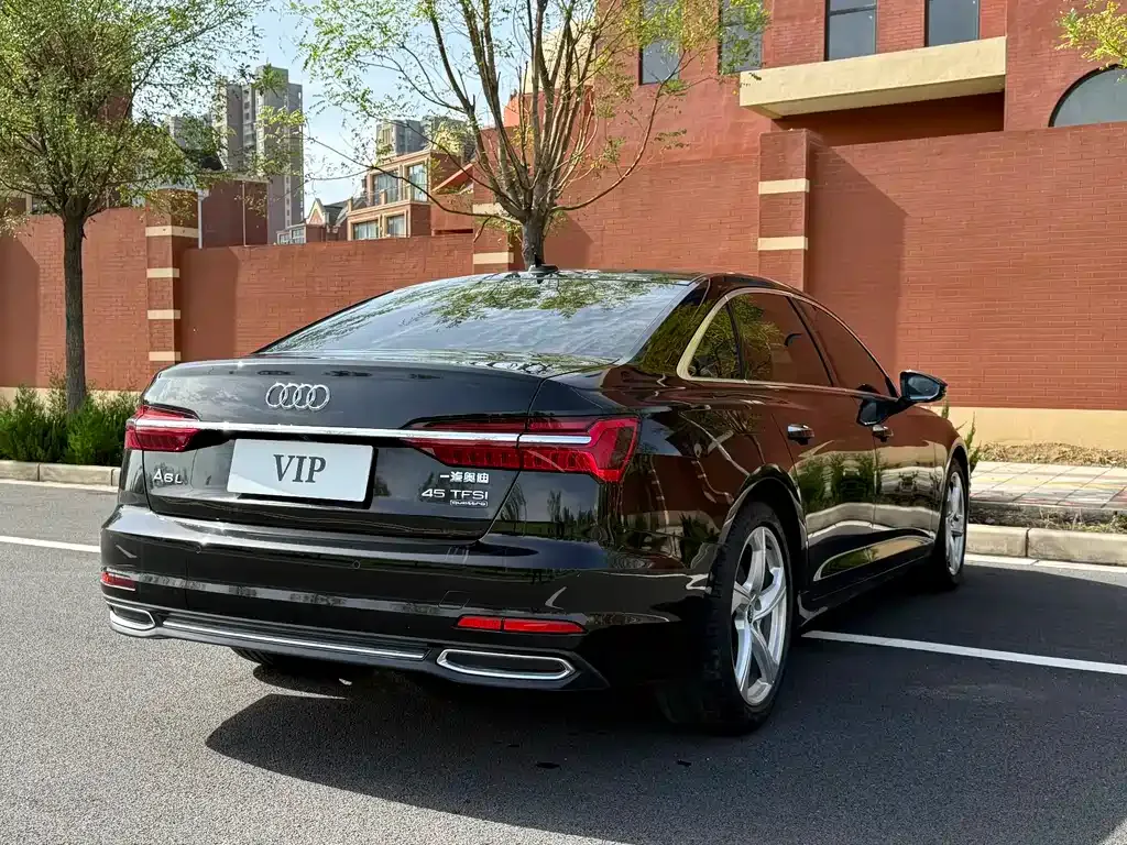 Audi A6L 2022 из CN, фото 5