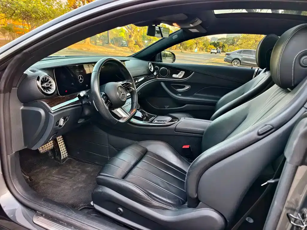 Mercedes-Benz E-Class (Import) 2023 из CN, фото 4