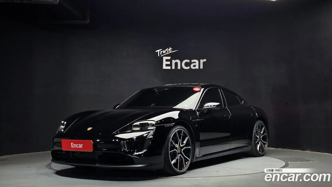 Porsche Taycan 2022 из KR, фото 1