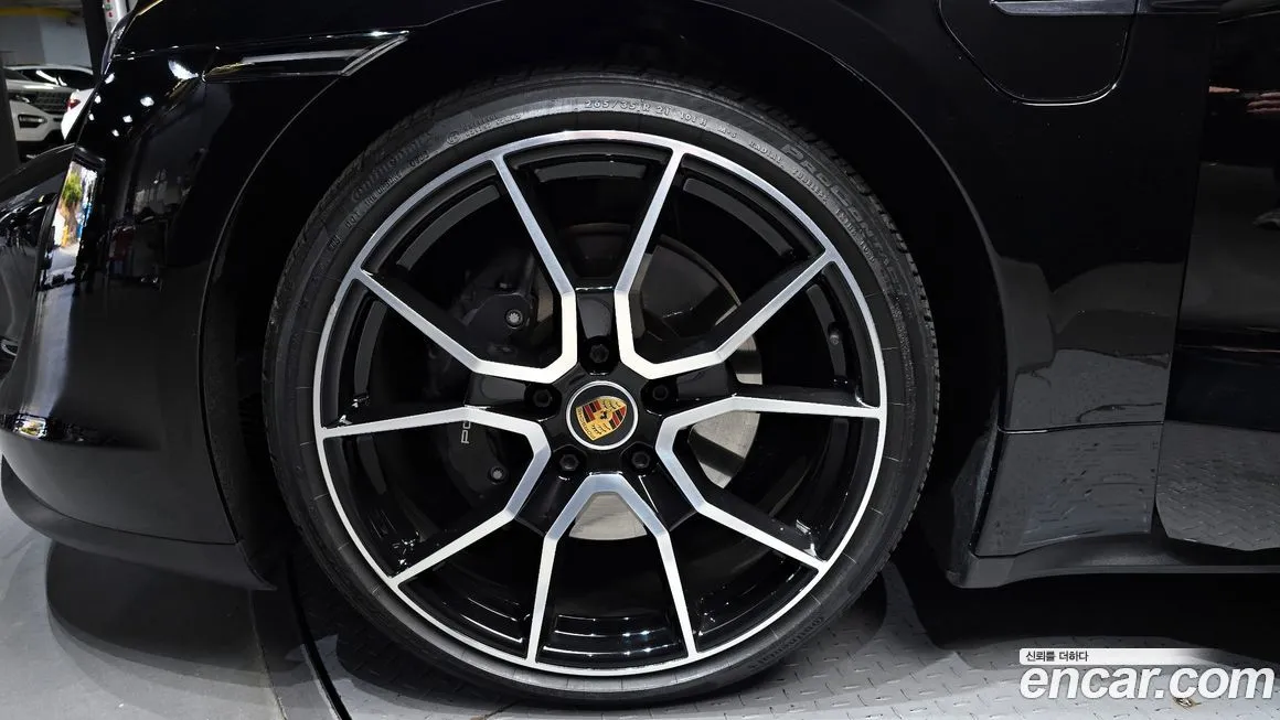 Porsche Taycan 2022 из KR, фото 5