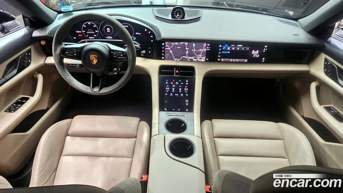 Porsche Taycan 2022 из KR, фото 7