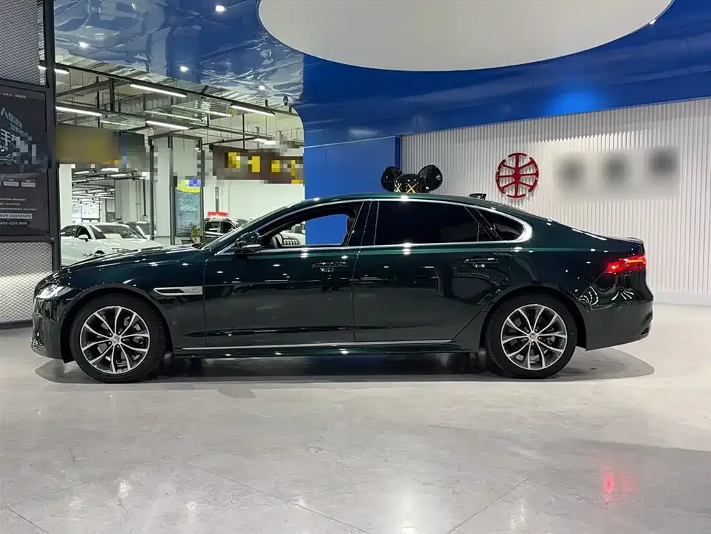 Jaguar XFL 2023 из CN, фото 10