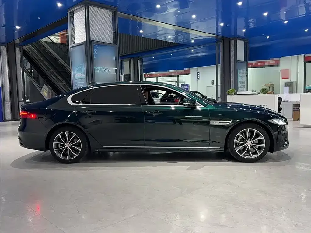 Jaguar XFL 2023 из CN, фото 6