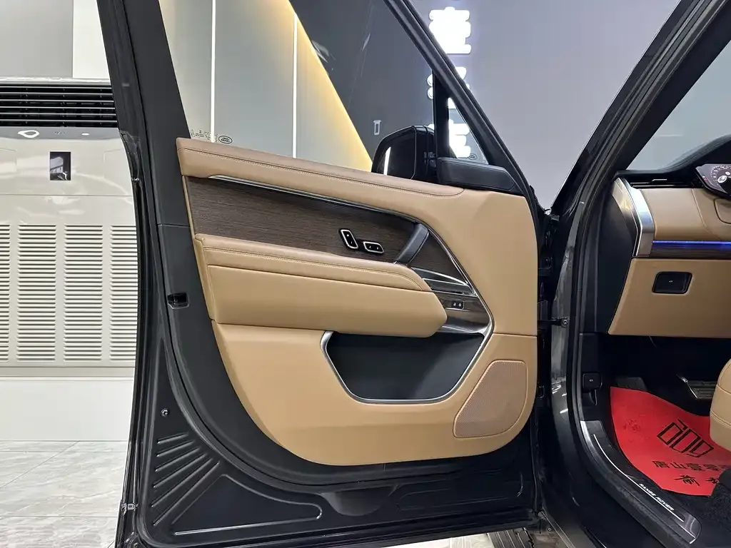 Land Rover Range Rover 2023 из CN, фото 9