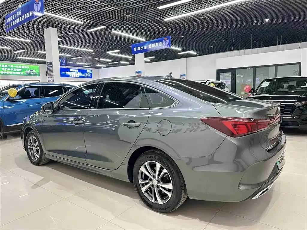 Changan Eado — фото 4