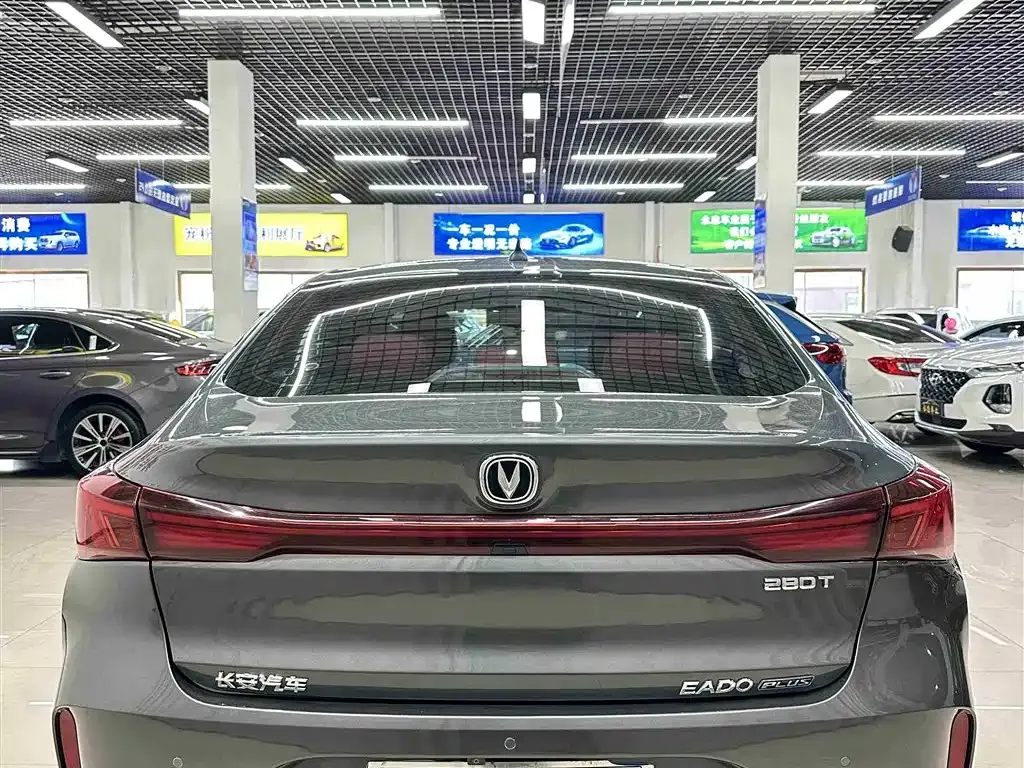 Changan Eado — фото 5