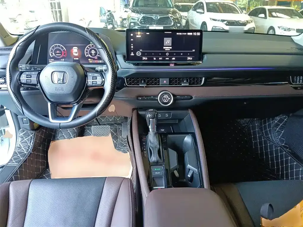 Honda Inspire 2024 из CN, фото 10