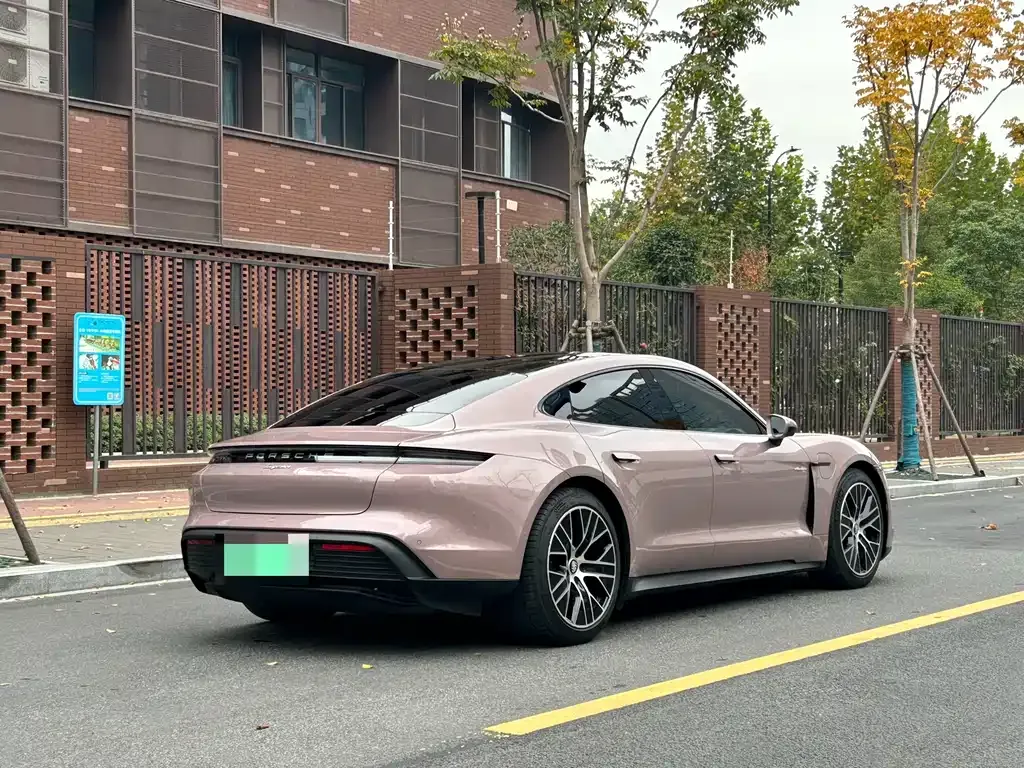 Porsche Taycan 2021 из CN, фото 4