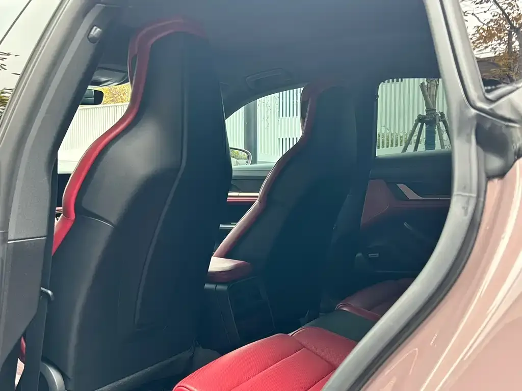 Porsche Taycan 2021 из CN, фото 8