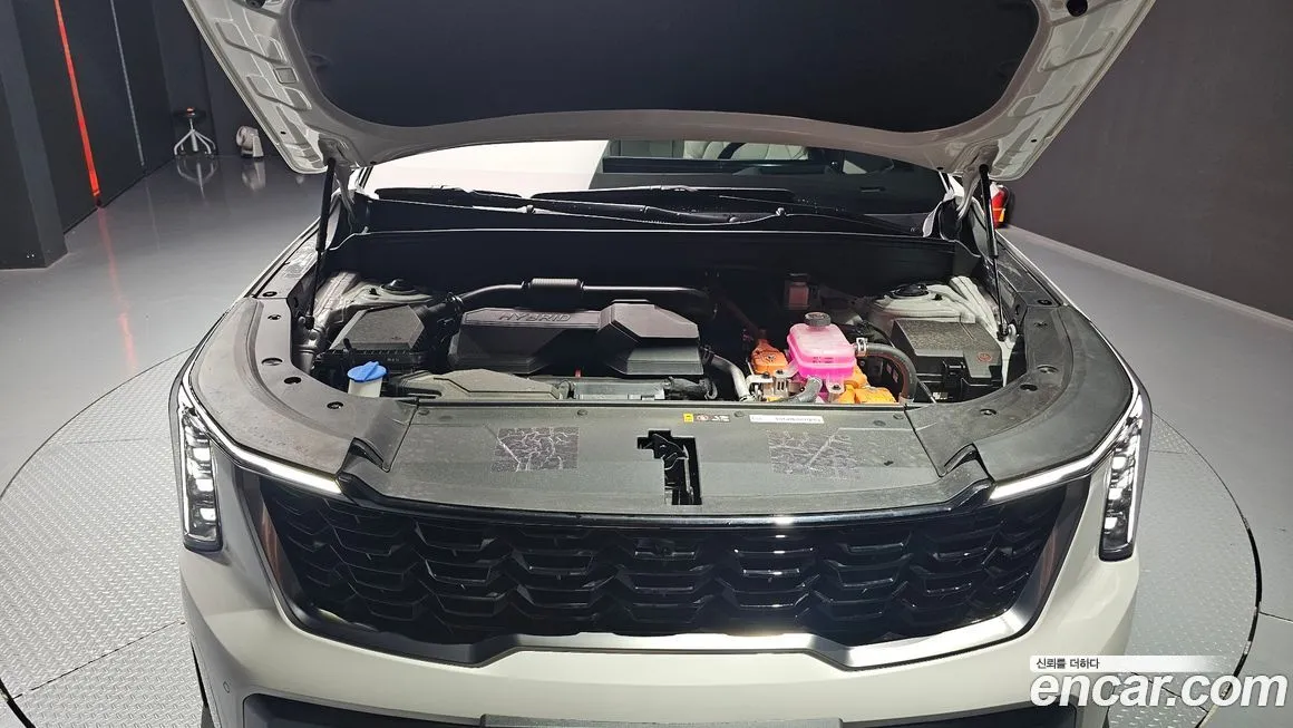 Kia Sorento — фото 6