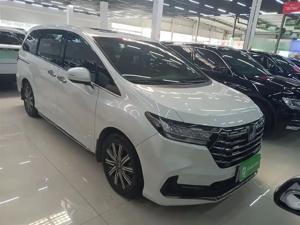 Honda Odyssey 2023 из CN, фото 4