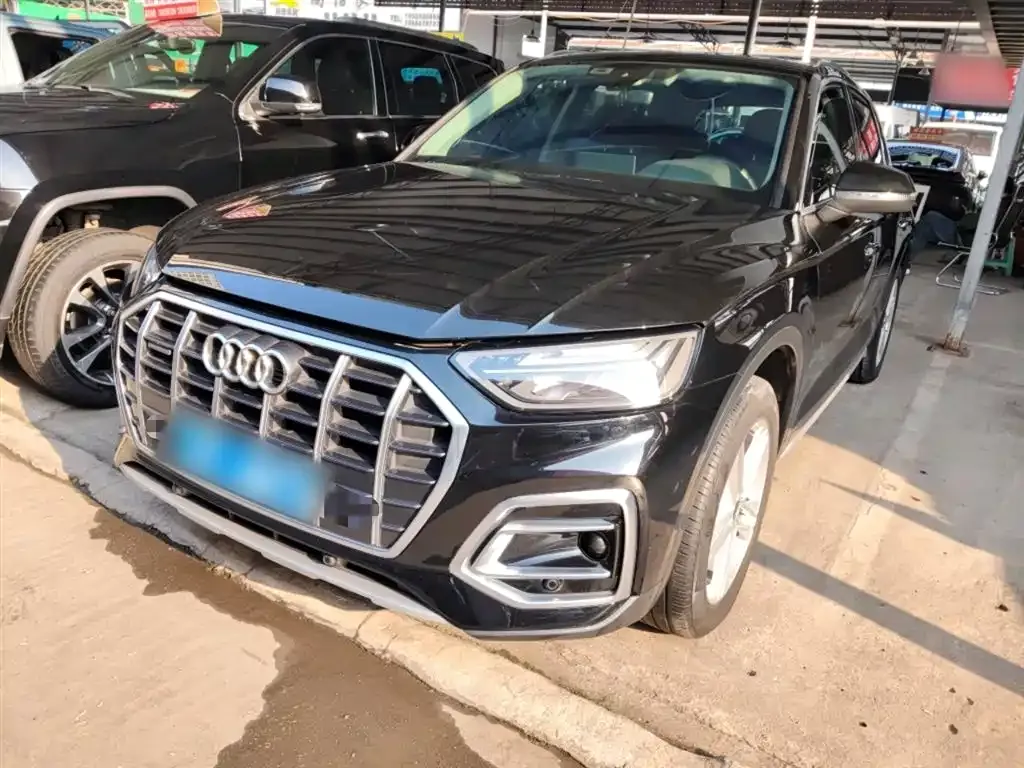 Audi Q5L 2023 из CN, фото 2