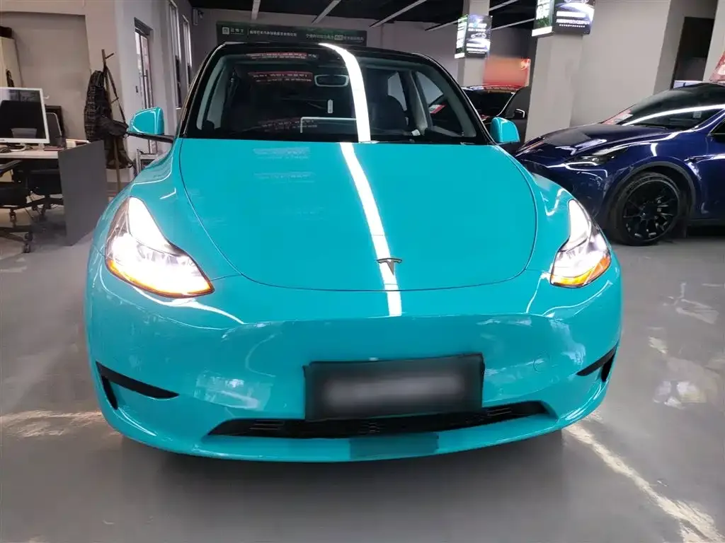 Tesla Model Y 2023 из CN, фото 3