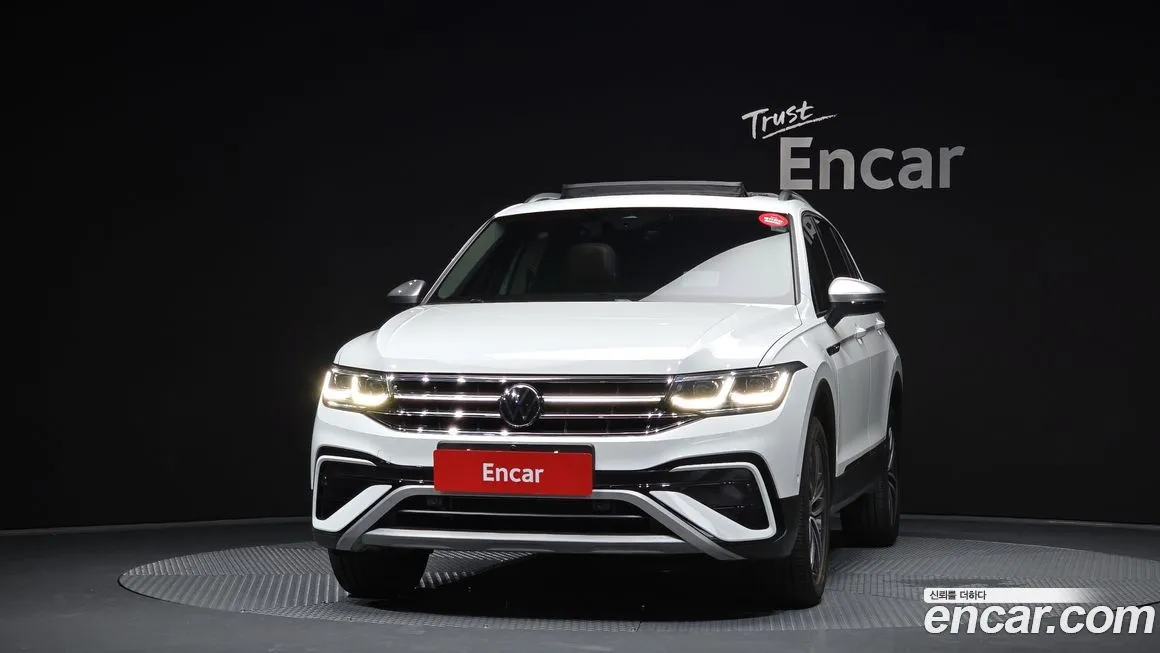 Volkswagen Tiguan — фото 3