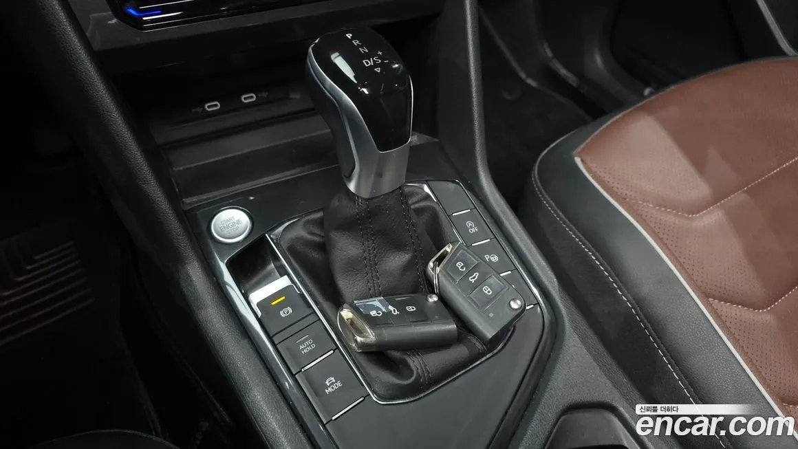 Volkswagen Tiguan — фото 9