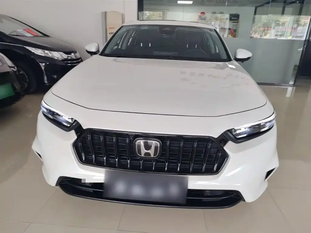 Honda Inspire 2024 из CN, фото 3