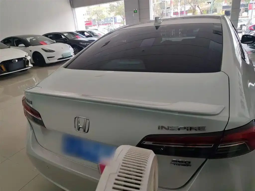 Honda Inspire 2024 из CN, фото 6