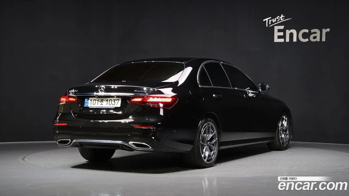 Mercedes-Benz E-Class 2021 из KR, фото 2
