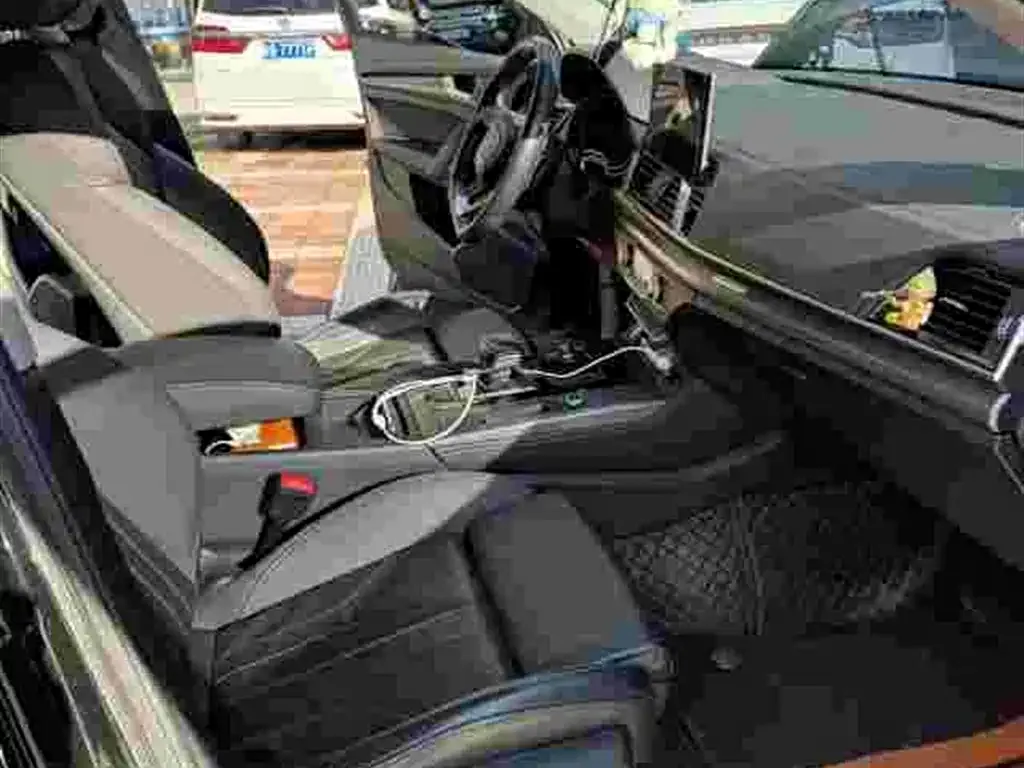 Audi Q5L 2021 из CN, фото 7