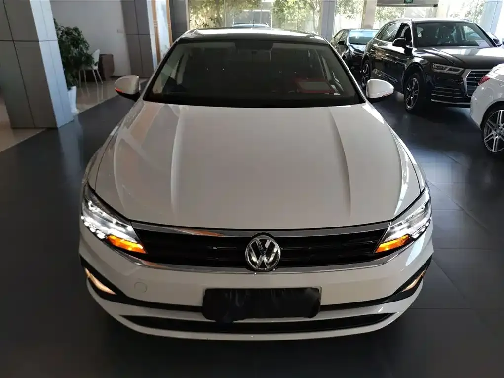 Volkswagen Lamando 2021 из CN, фото 3
