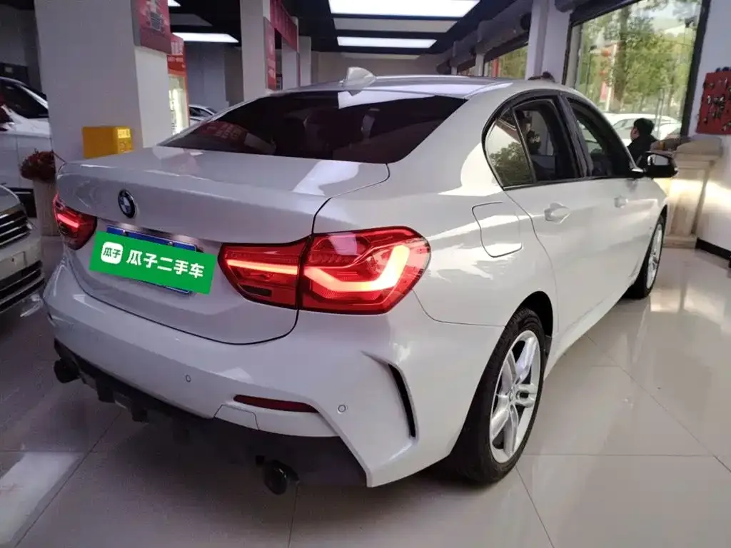 BMW 1 Series 2021 из CN, фото 7