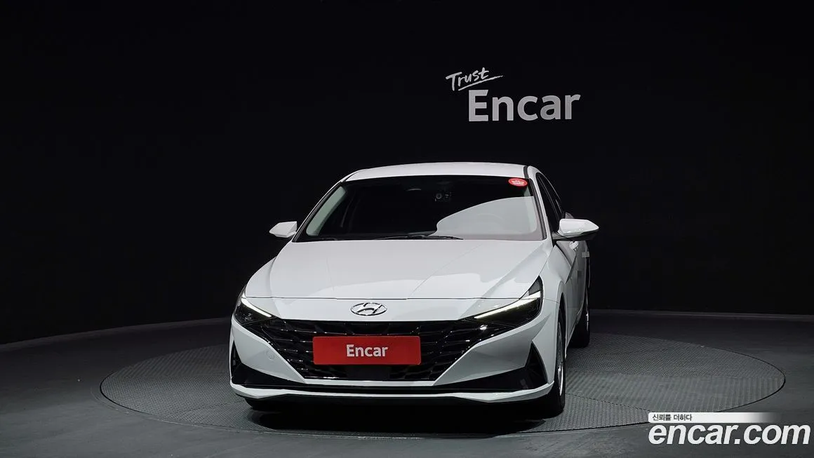 Hyundai AVANTE — фото 3