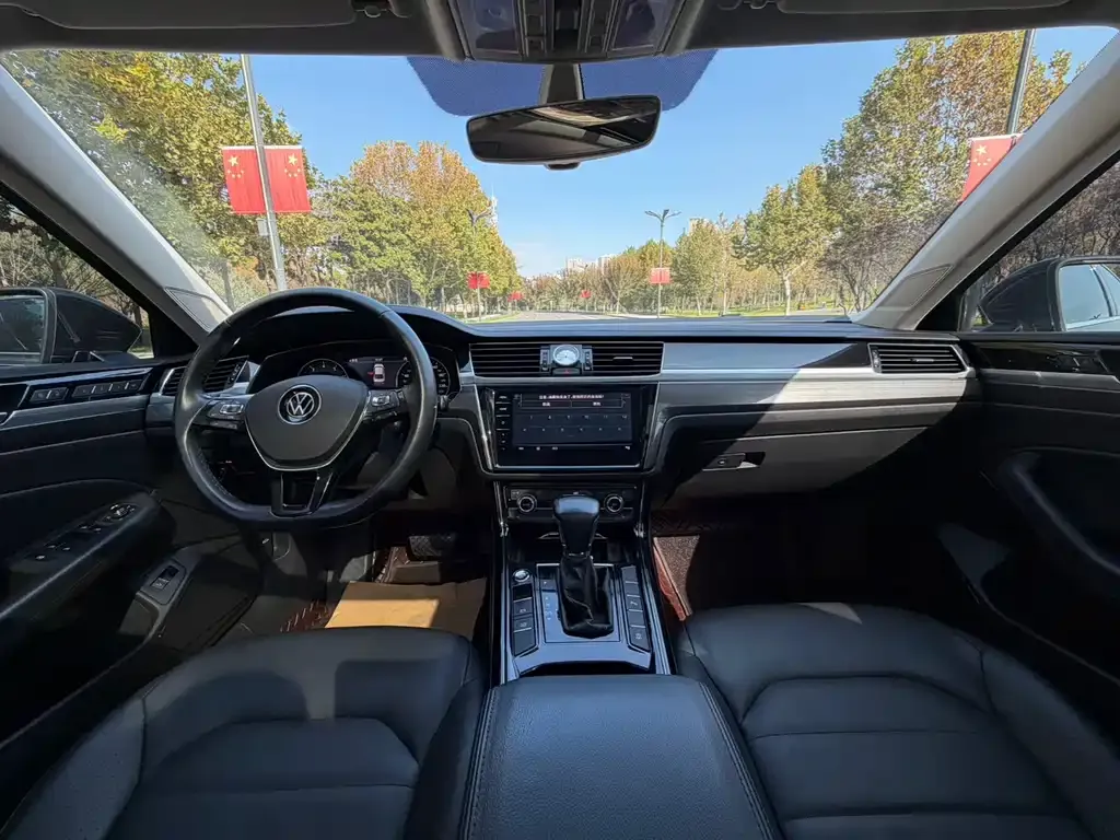 Volkswagen Phideon 2021 из CN, фото 7