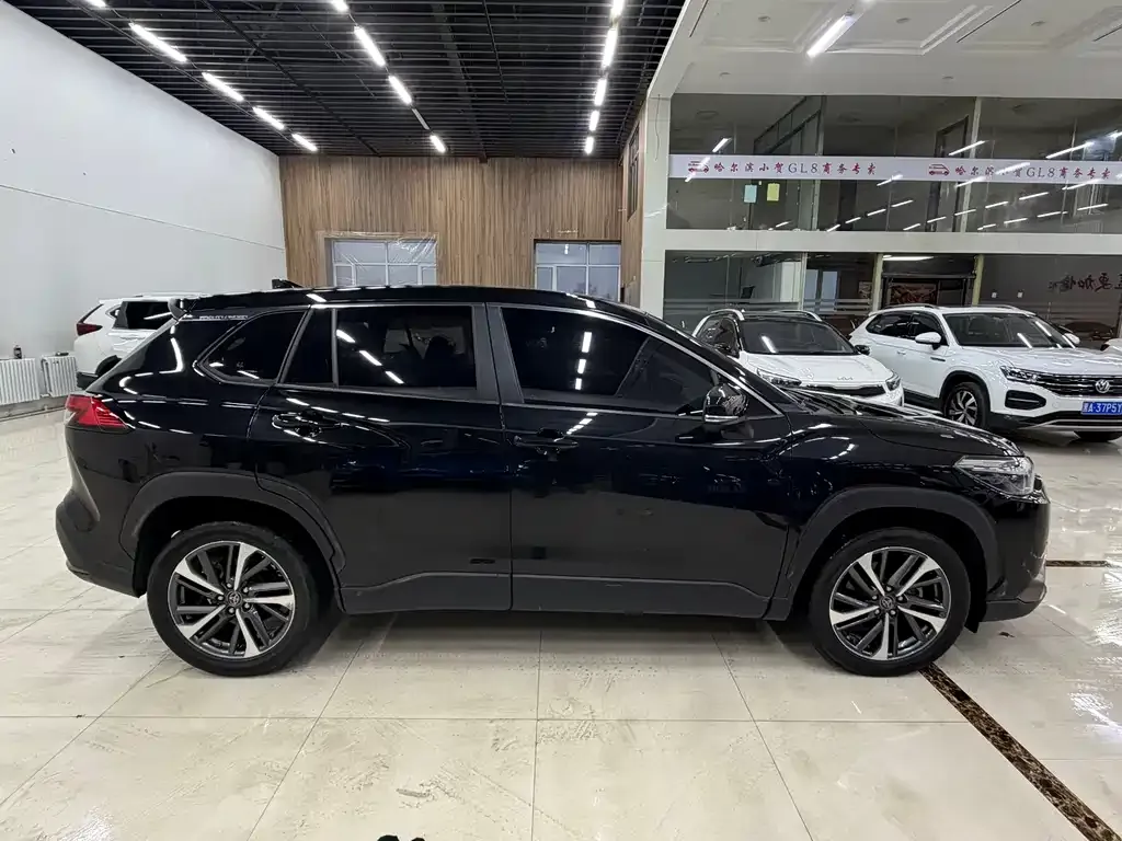 Toyota Frontlander 2022 из CN, фото 6