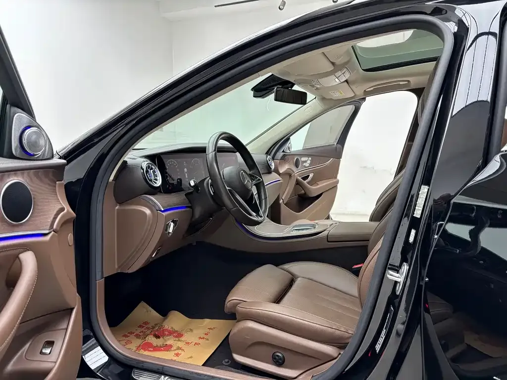 Mercedes-Benz E-Class 2022 из CN, фото 9