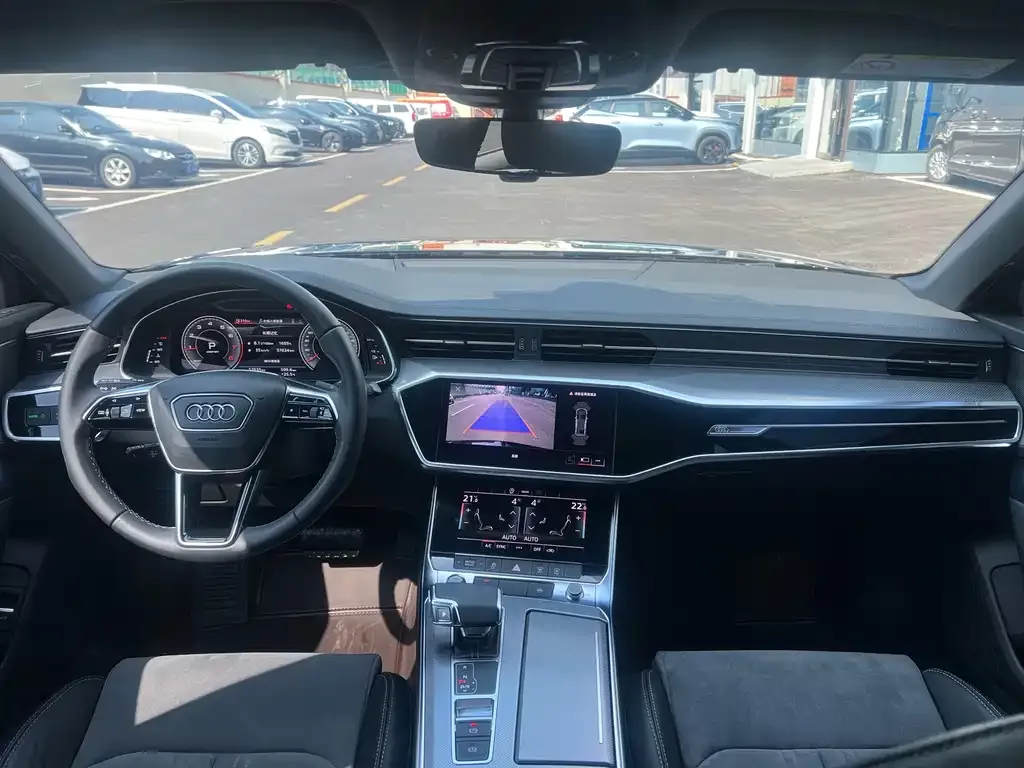 Audi A6L 2022 из CN, фото 6