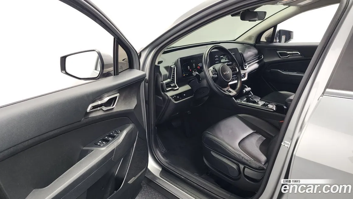 Kia Sportage — фото 10