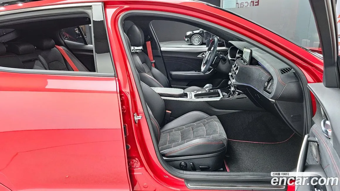 Kia Stinger 2023 из KR, фото 10