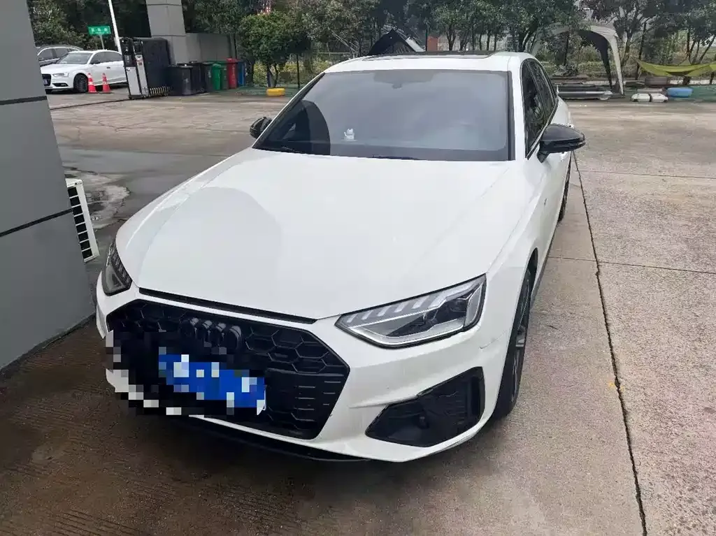 Audi A4L 2024 из CN, фото 1