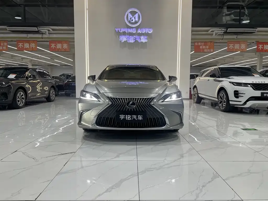 Lexus ES 2021 из CN, фото 2