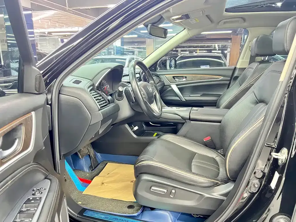 Honda Avancier 2022 из CN, фото 10