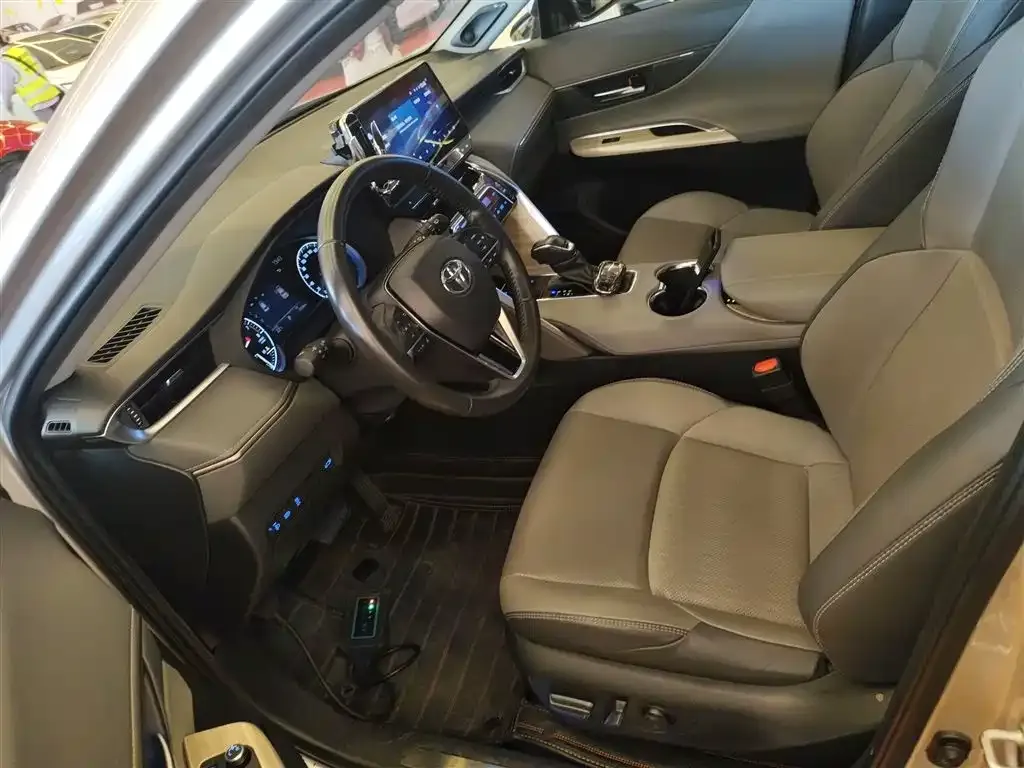 Toyota Venza 2022 из CN, фото 7