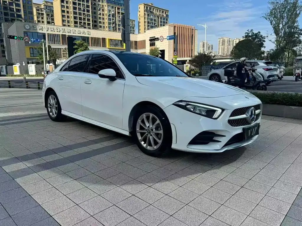 Mercedes-Benz A-Class 2021 из CN, фото 3