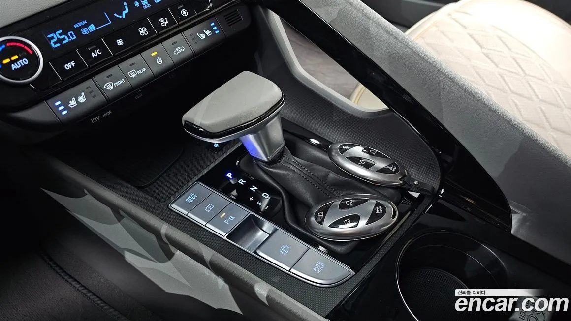 Hyundai AVANTE — фото 9