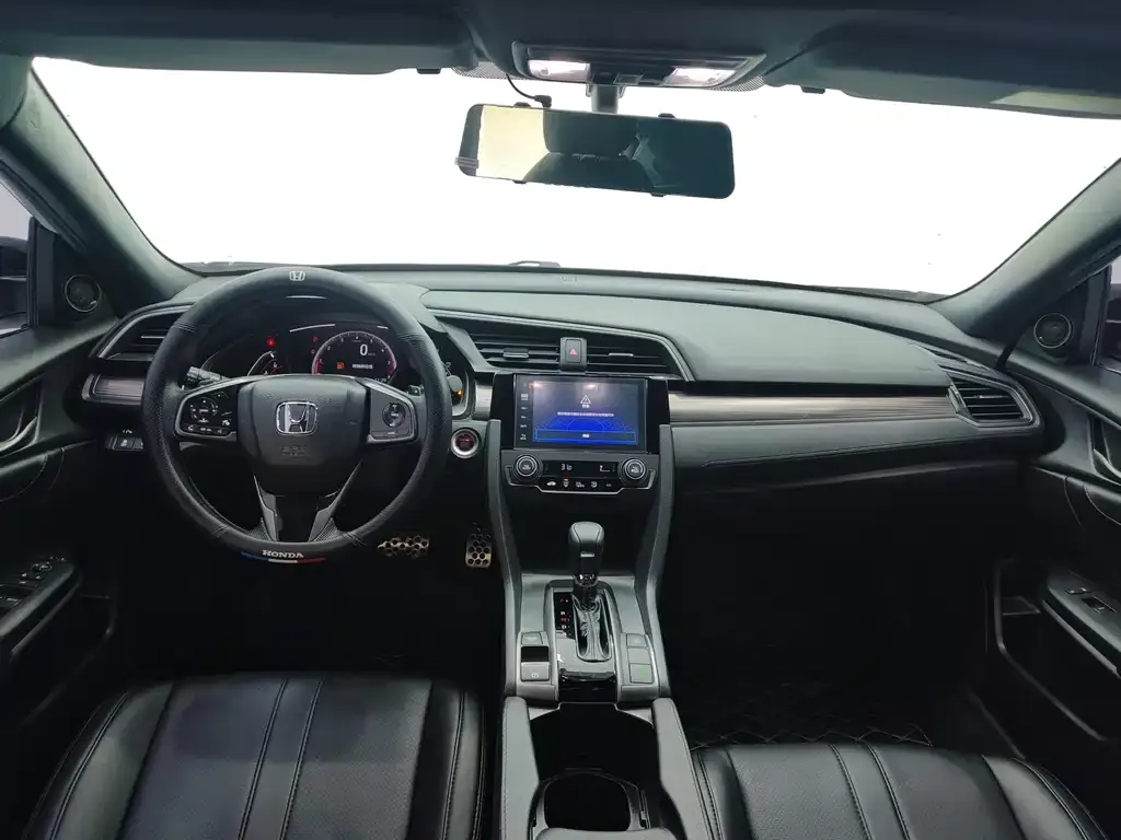 Honda Civic — фото 9