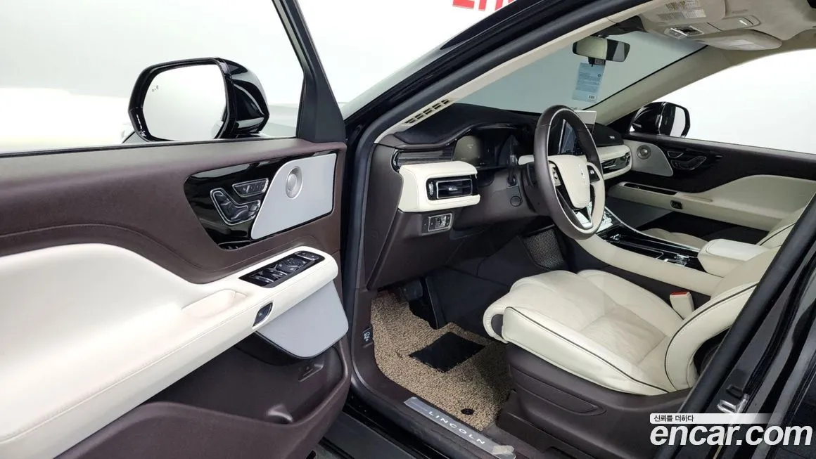 Lincoln Aviator 2023 из KR, фото 8