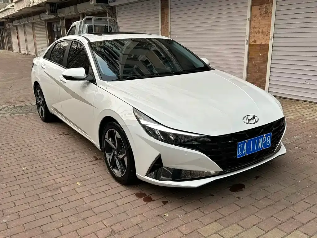 Hyundai Elantra 2022 из CN, фото 3