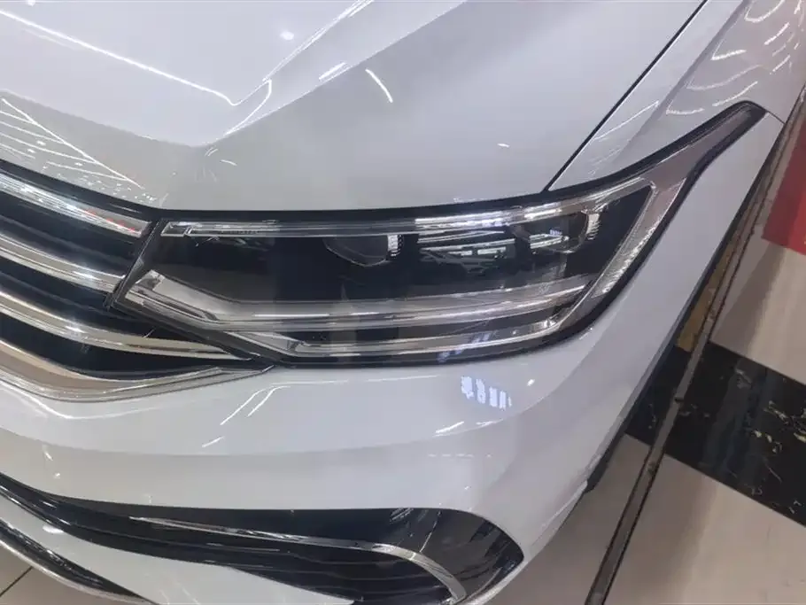 Volkswagen Tiguan L 2024 из CN, фото 5