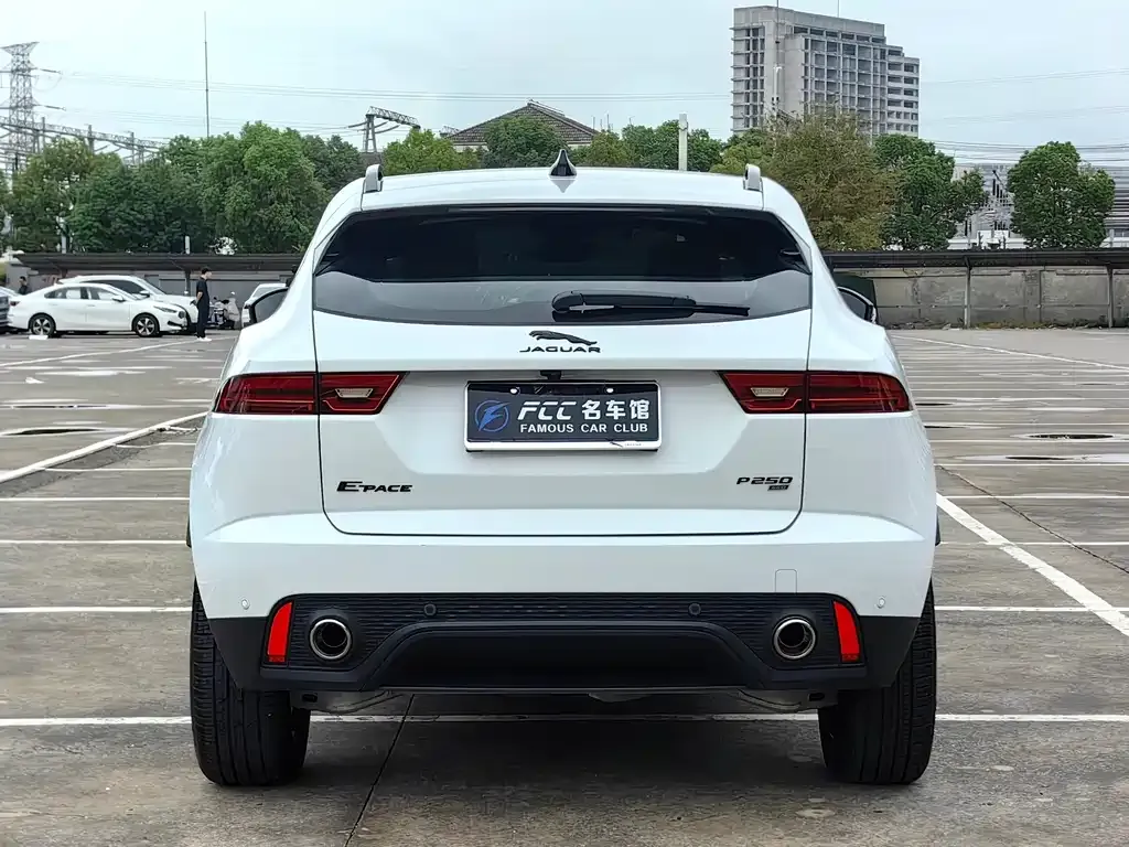Jaguar E-PACE 2024 из CN, фото 4