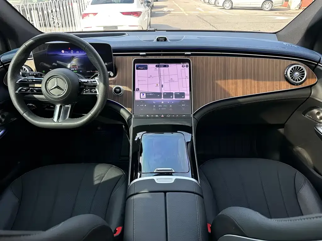 Mercedes-Benz EQE SUV 2023 из CN, фото 9